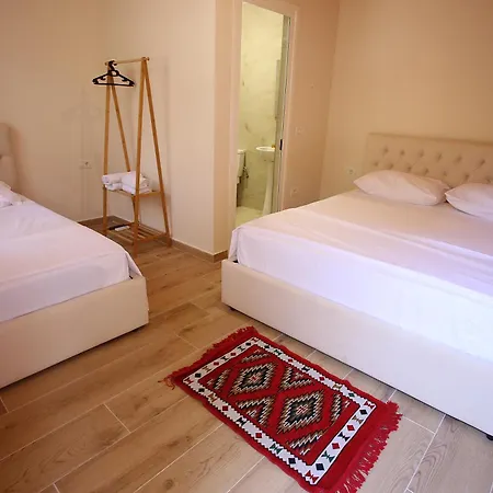 Guest house Hyseni Durres