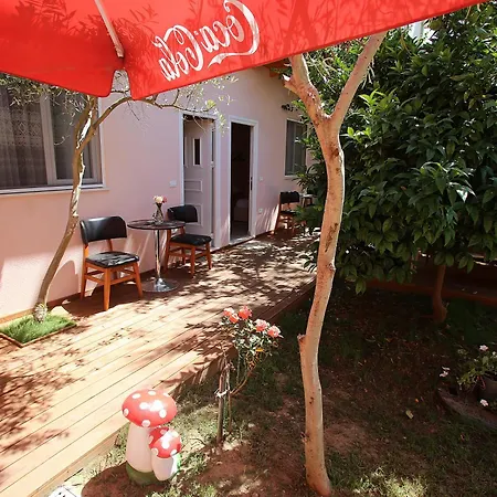 Hyseni Guest house