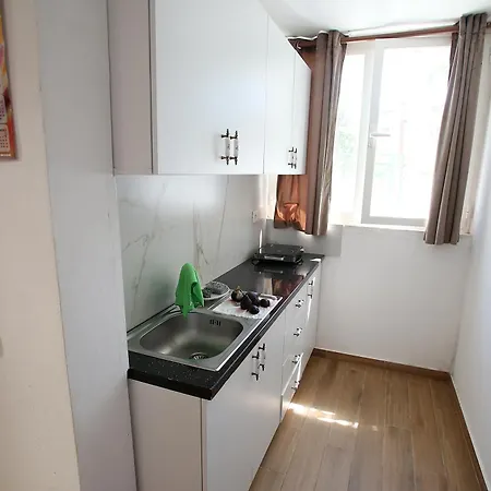 Hyseni Guest house Durres