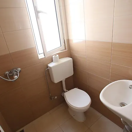 Hyseni Guest house