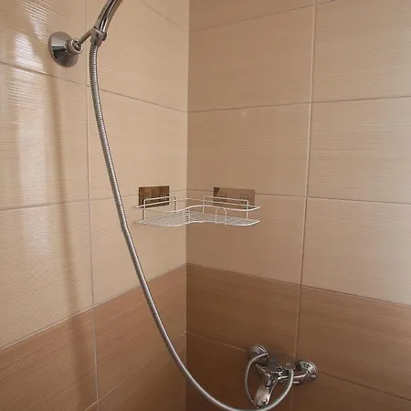 Hyseni Guest house