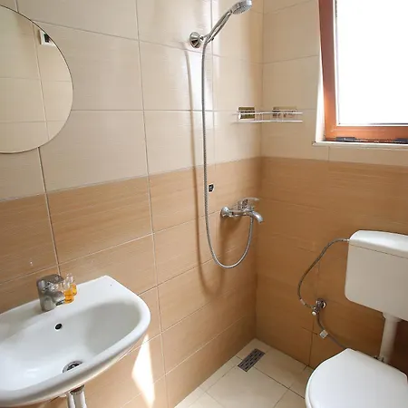 Guest house Hyseni