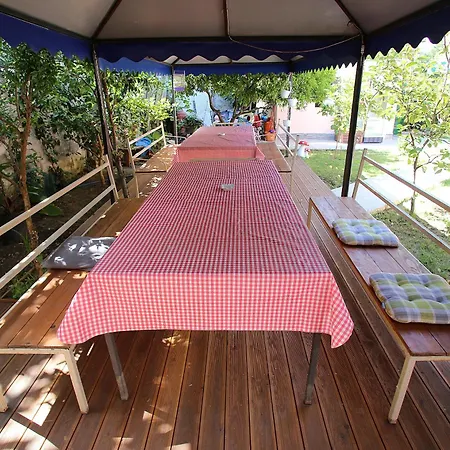 Hyseni Guest house Durres